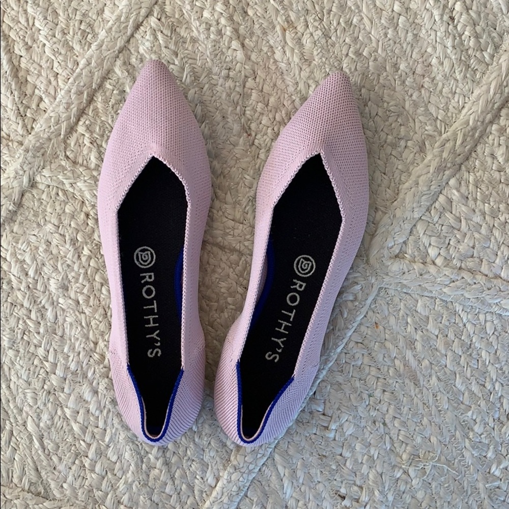 Rothys petal points. Size 8